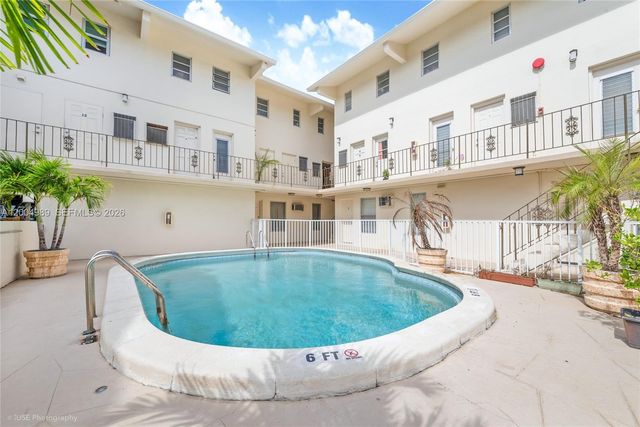 234 Antiquera Ave 9, Coral Gables, FL 33134