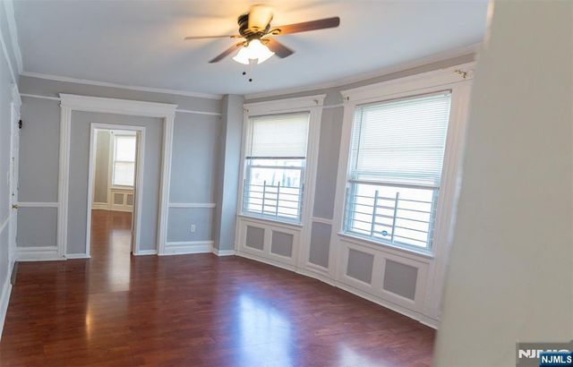 867 S 17th Street 1, Newark, NJ 07108