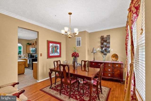 9106 HELMSLEY DR, Clinton, MD 20735