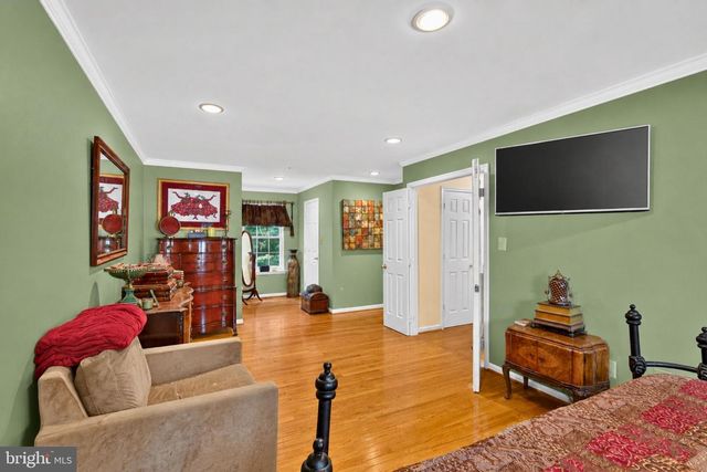 9106 HELMSLEY DR, Clinton, MD 20735