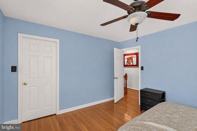 9106 HELMSLEY DR, Clinton, MD 20735