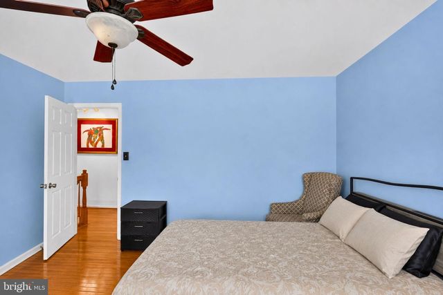 9106 HELMSLEY DR, Clinton, MD 20735