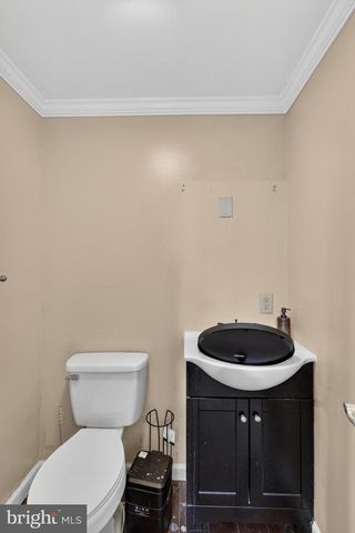 9106 HELMSLEY DR, Clinton, MD 20735