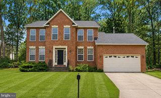 9106 HELMSLEY DR, Clinton, MD 20735