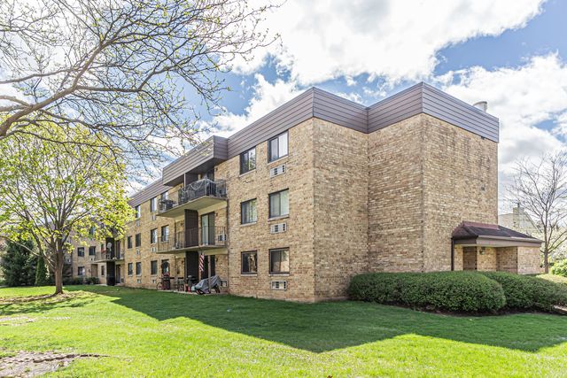 5600 ASTOR Lane 320, Rolling Meadows, IL 60008