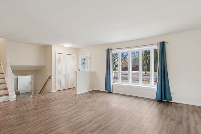 103 Richter Road, Batavia, IL 60510