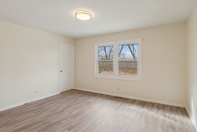 103 Richter Road, Batavia, IL 60510