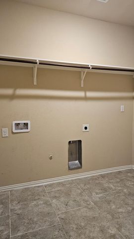 6613 Hall of Fame, Midland, TX 79706