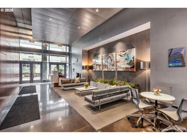 1926 W BURNSIDE St 807, Portland, OR 97209