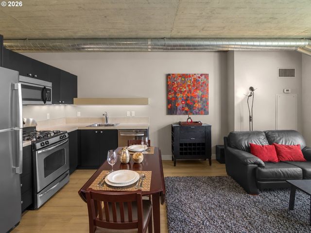 1926 W BURNSIDE St 807, Portland, OR 97209