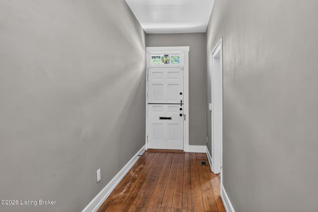 712 E Main St, Madison, IN 47250