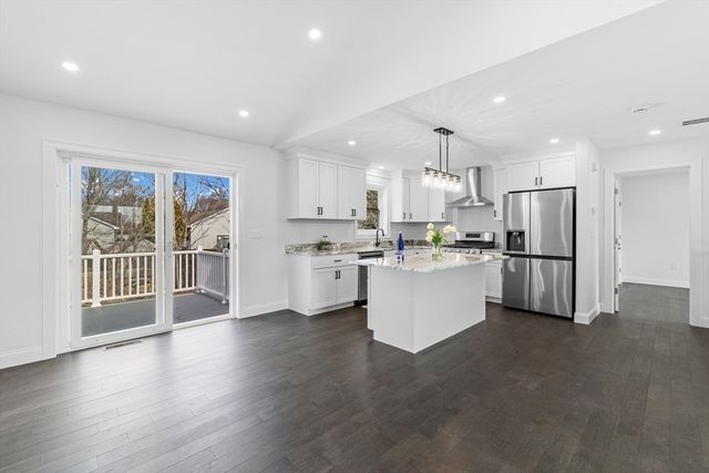15 Jean Street, Acushnet, MA 02743
