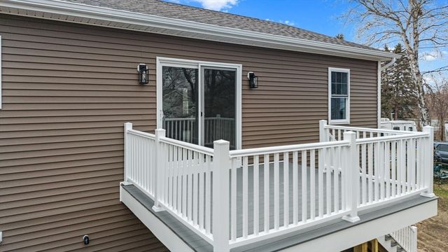 15 Jean Street, Acushnet, MA 02743
