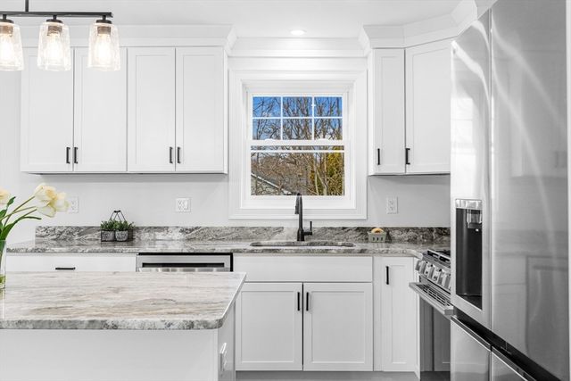 15 Jean Street, Acushnet, MA 02743