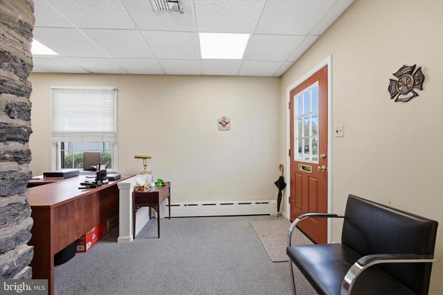 502 DARBY RD, Havertown, PA 19083