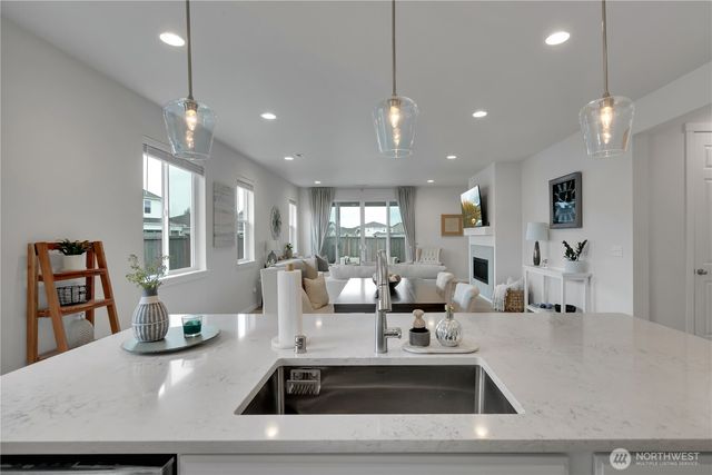 17628 127th Avenue E, Puyallup, WA 98374