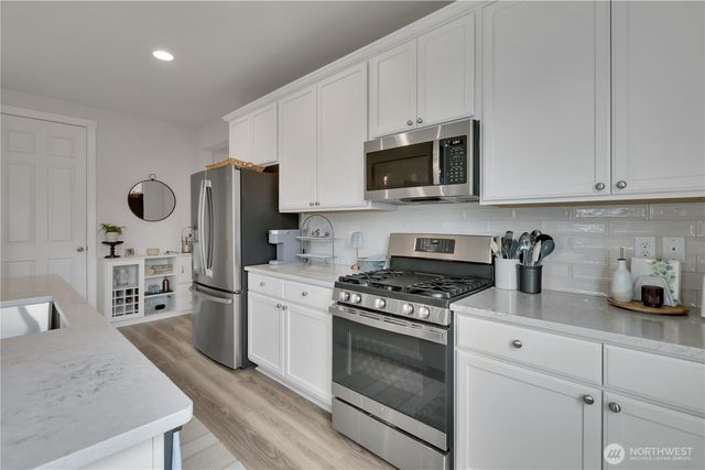 17628 127th Avenue E, Puyallup, WA 98374