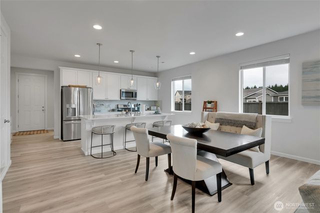 17628 127th Avenue E, Puyallup, WA 98374