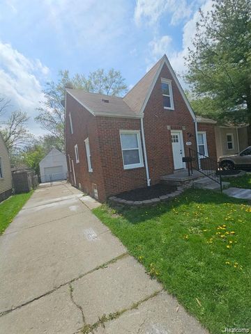 20300 Elkhart Street, Harper Woods, MI 48225