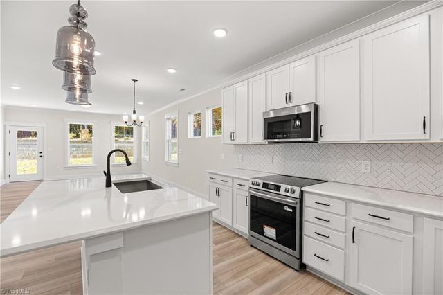 5129 Maple Blossom Trail, Greensboro, NC 27455