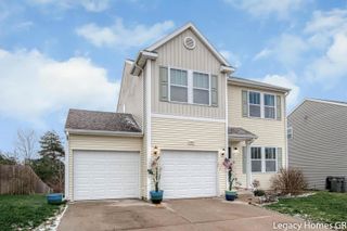 5868 Kiverton Ridge Drive SE, Kentwood, MI 49508