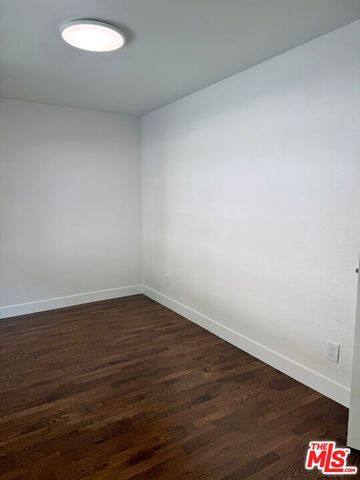 224 S kenilworth Street, Glendale, CA 91204