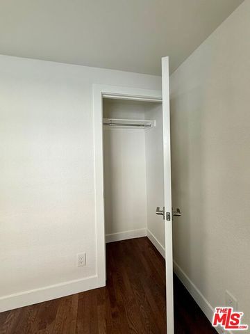 224 S kenilworth Street, Glendale, CA 91204
