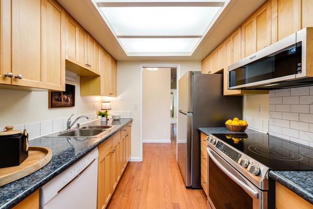 938 Clark Avenue 50, Mountain View, CA 94040