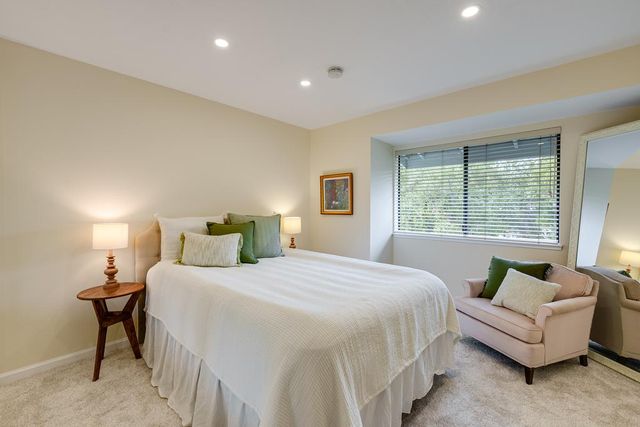 938 Clark Avenue 50, Mountain View, CA 94040