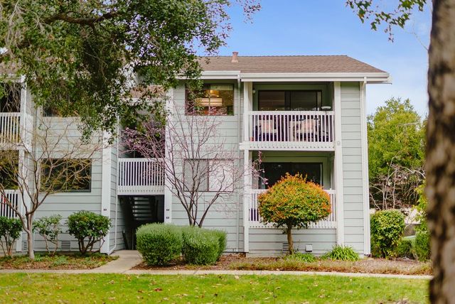 938 Clark Avenue 50, Mountain View, CA 94040