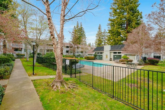 938 Clark Avenue 50, Mountain View, CA 94040