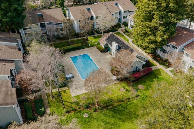 938 Clark Avenue 50, Mountain View, CA 94040