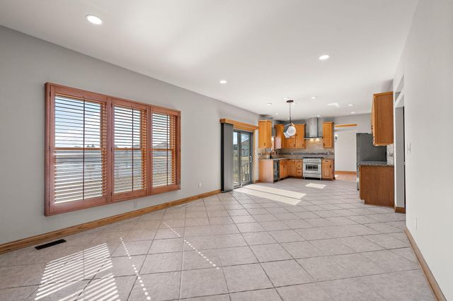 116 Salisbury Drive, Munster, IN 46321