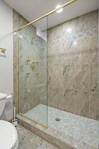 116 Salisbury Drive, Munster, IN 46321