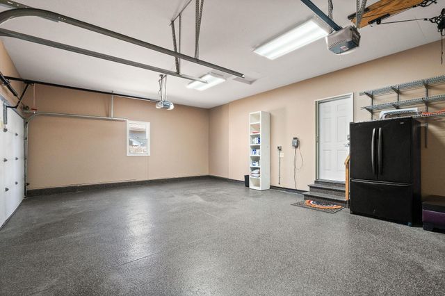 116 Salisbury Drive, Munster, IN 46321