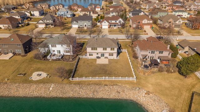 116 Salisbury Drive, Munster, IN 46321