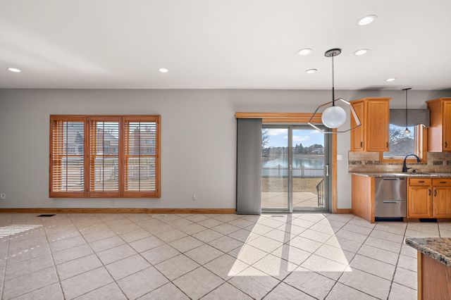 116 Salisbury Drive, Munster, IN 46321