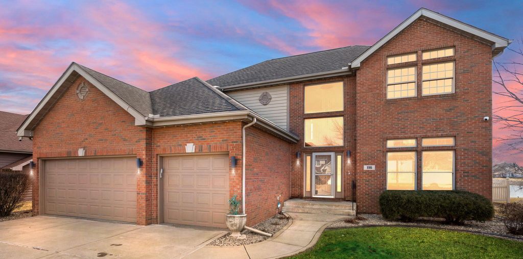 116 Salisbury Drive, Munster, IN 46321