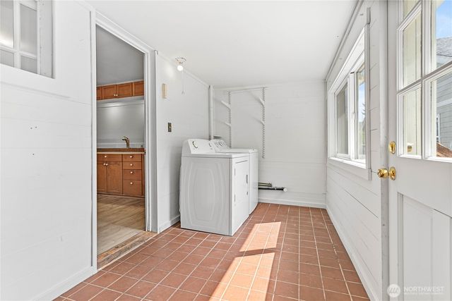 2140 Harris Avenue, Bellingham, WA 98225