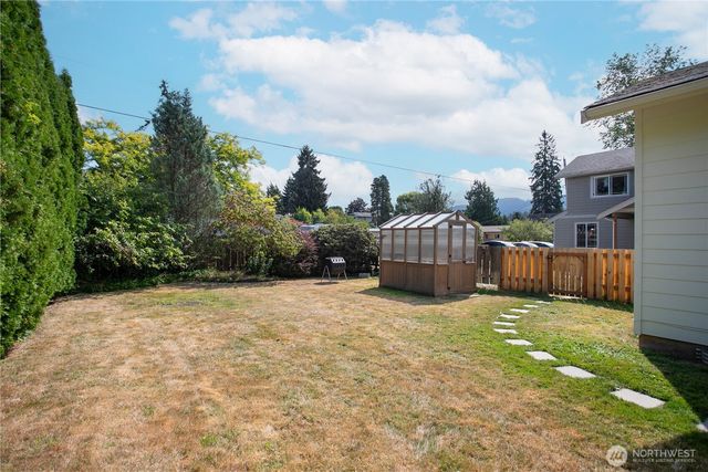2140 Harris Avenue, Bellingham, WA 98225