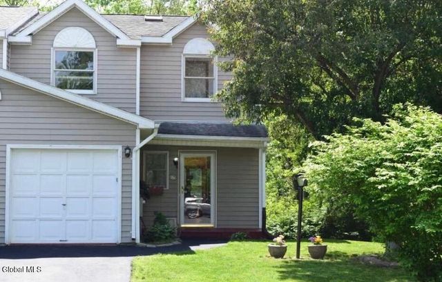 49 Cheryl Court, Troy, NY 12180