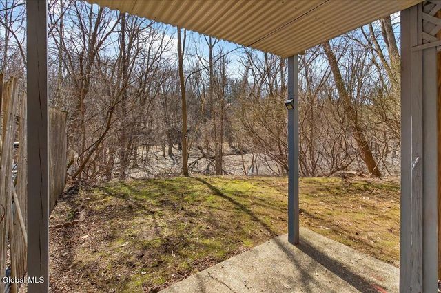 49 Cheryl Court, Troy, NY 12180