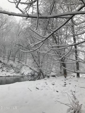 49 Cheryl Court, Troy, NY 12180