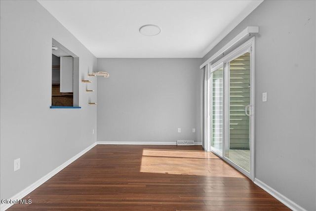 49 Cheryl Court, Troy, NY 12180