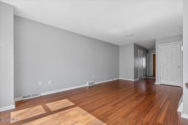 49 Cheryl Court, Troy, NY 12180