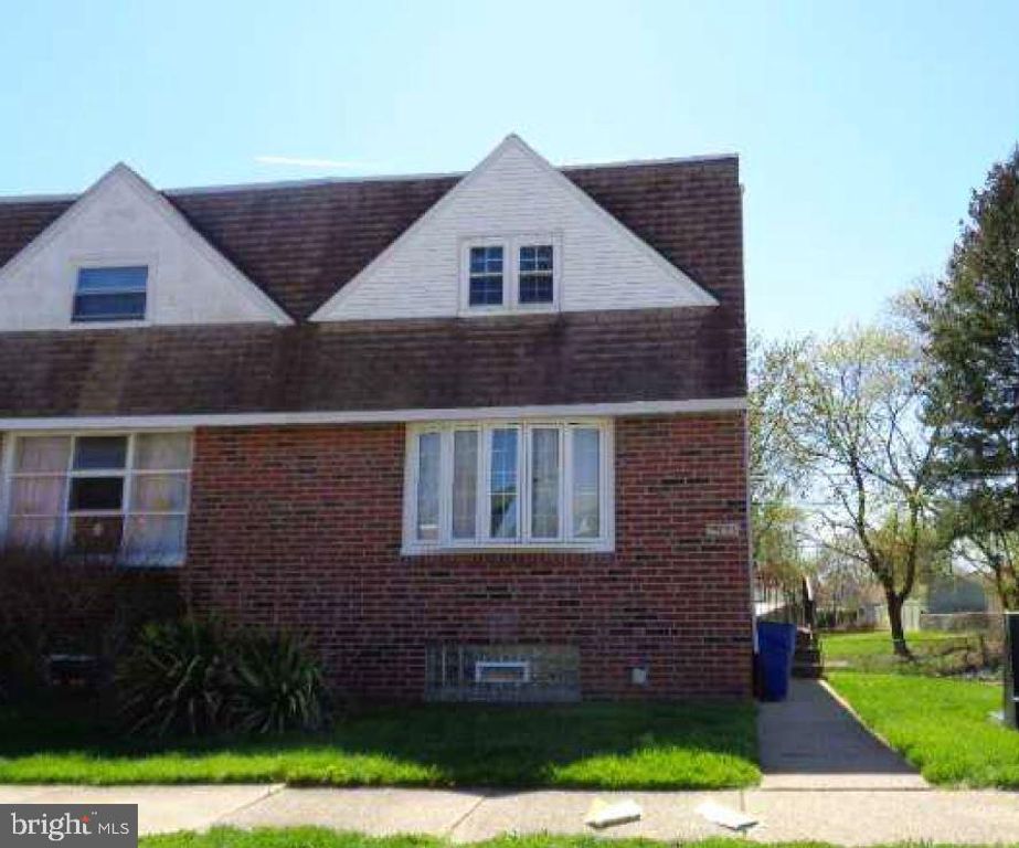 15033 LONDON ROAD, Philadelphia, PA 19116