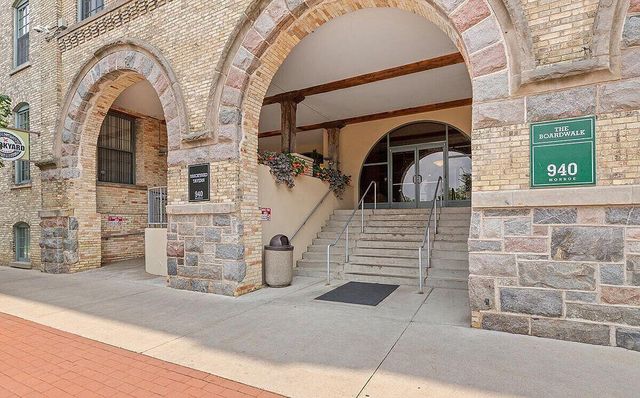 940 Monroe Avenue NW 415, Grand Rapids, MI 49503