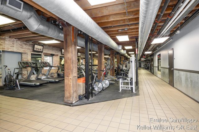 940 Monroe Avenue NW 415, Grand Rapids, MI 49503