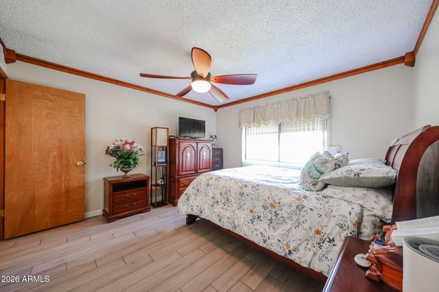 4332 W CLARENDON Avenue, Phoenix, AZ 85031