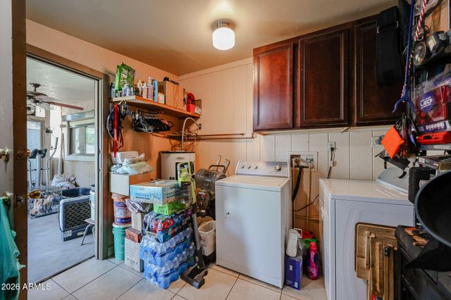 4332 W CLARENDON Avenue, Phoenix, AZ 85031